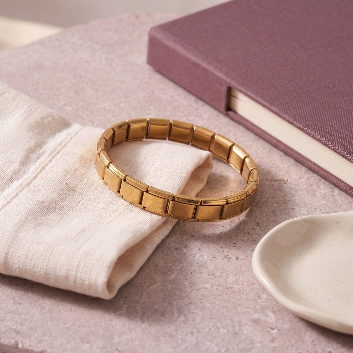 Gold Little Links Bracelet With Polished Modular Links